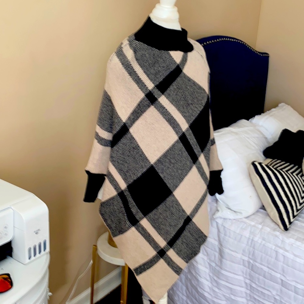 Shawl sweater